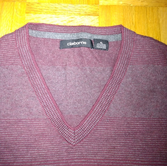 Claiborne Womens Mens Sweater Size Large Cashmere Cotton Burgundy Striped V Neck - Picture 3 of 4